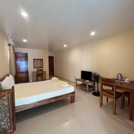 Balabag  Boracay Amor Apartment מראה חיצוני תמונה