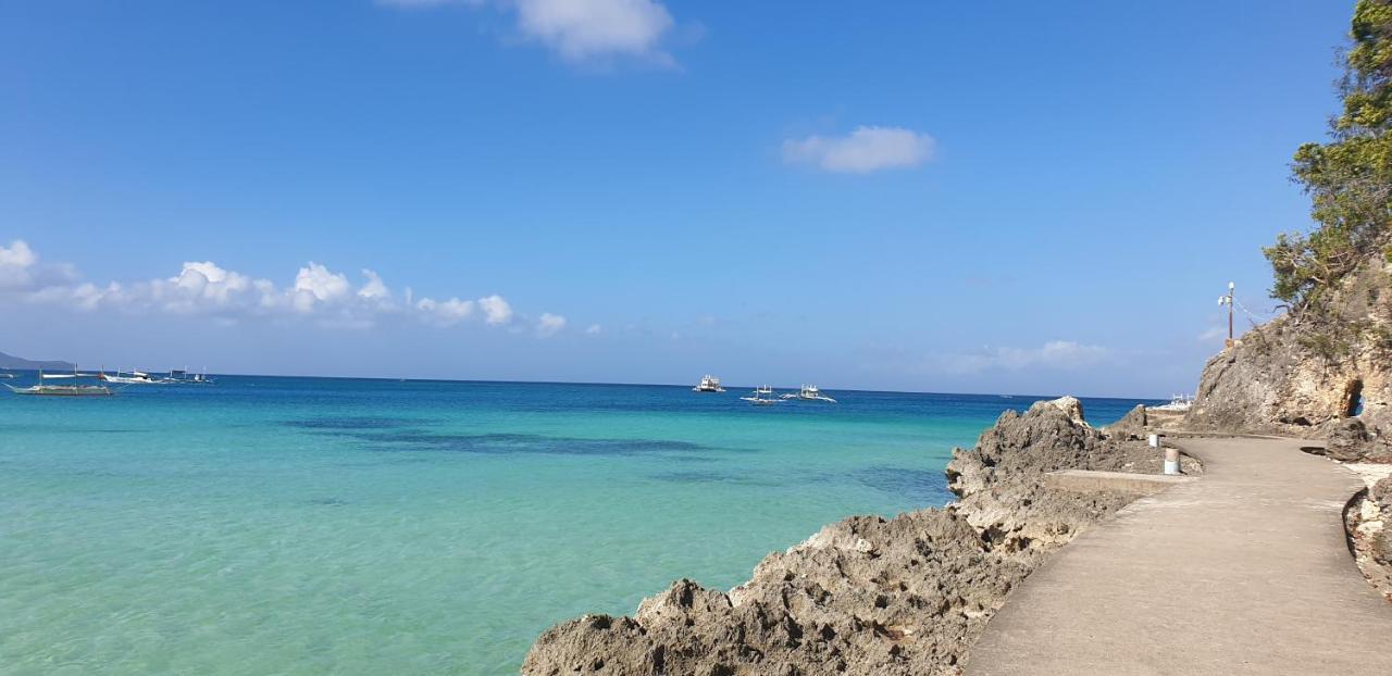 Balabag  Boracay Amor Apartment מראה חיצוני תמונה