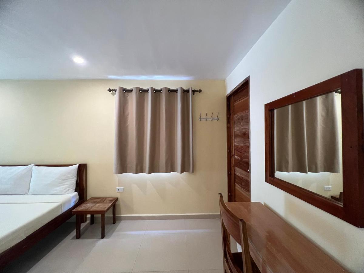 Balabag  Boracay Amor Apartment מראה חיצוני תמונה